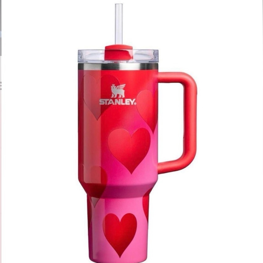 Stanley 40 oz Stainless Steel H2.0 Flowstate Quencher Tumbler Rouge Heart
